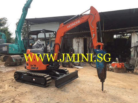 R01. 4 Tons Japan Hitachi ZX38-5A Rent Excavator With Toku Breaker R01. 4 Tons Japan Hitachi ZX38-5A Rent Excavator With Toku Breaker